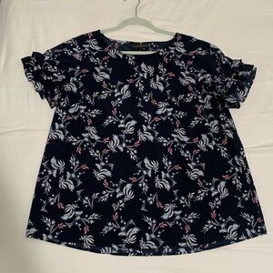 Lane Bryant Floral Print Ruffle Short Sleeve Blouse.